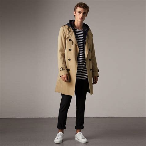 cagoule burberry|burberry signatures for men.